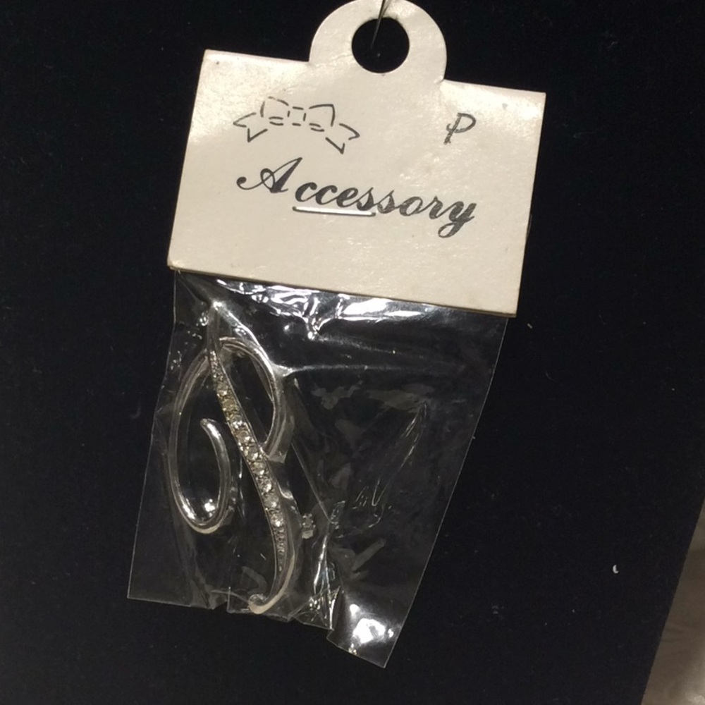 Initial Rhinestone Pin P